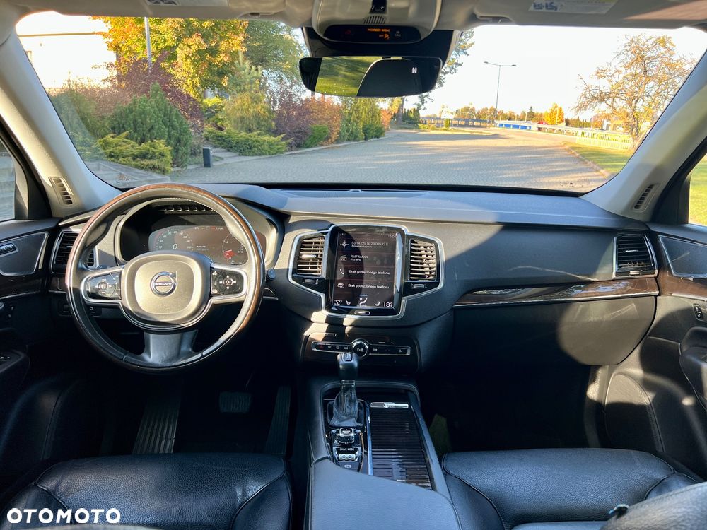 Volvo XC 90 T6 AWD Momentum 7os - 31