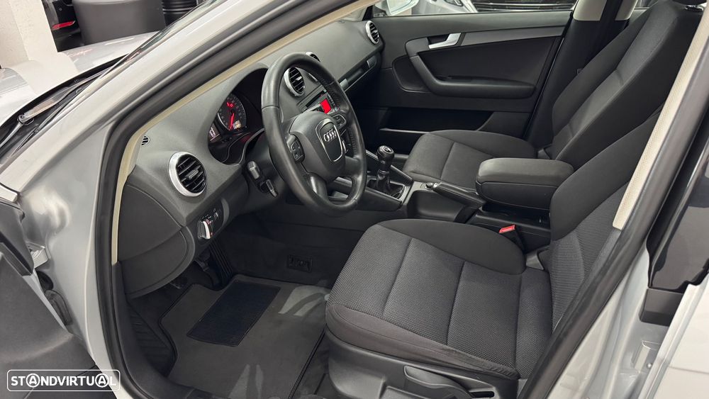 Audi A3 Sportback 1.6 TDI Sport - 25