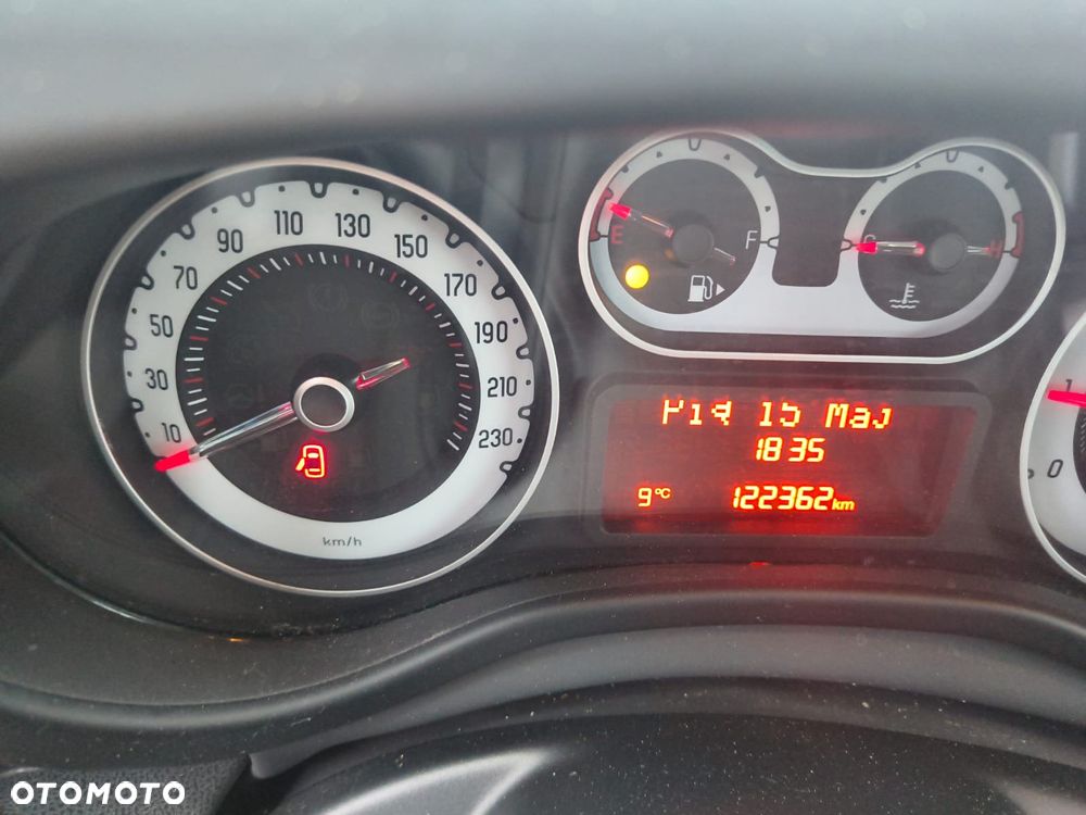 Fiat 500L - 9