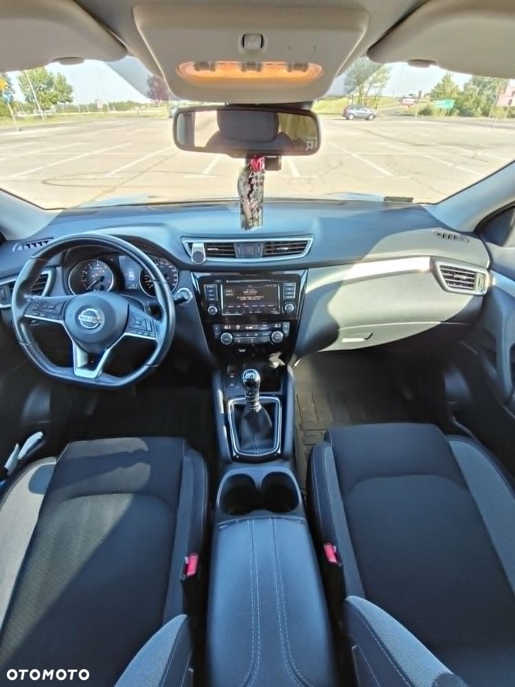 Nissan Qashqai 1.3 DIG-T N-Connecta - 15