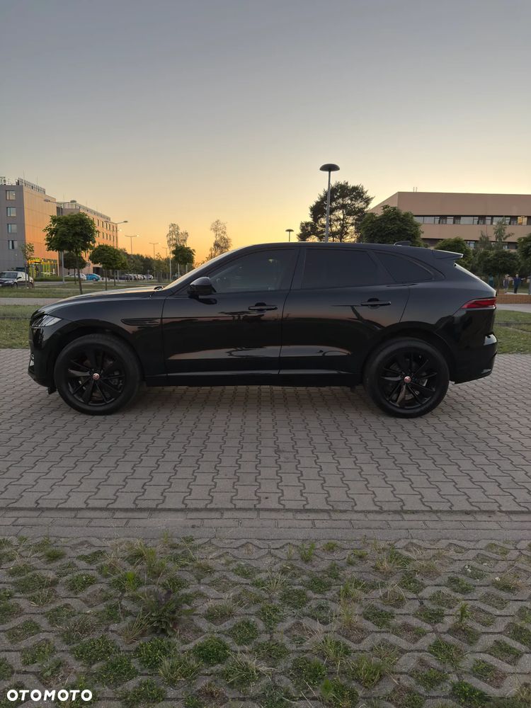 Jaguar F-Pace 2.0 P250 mHEV AWD S - 8
