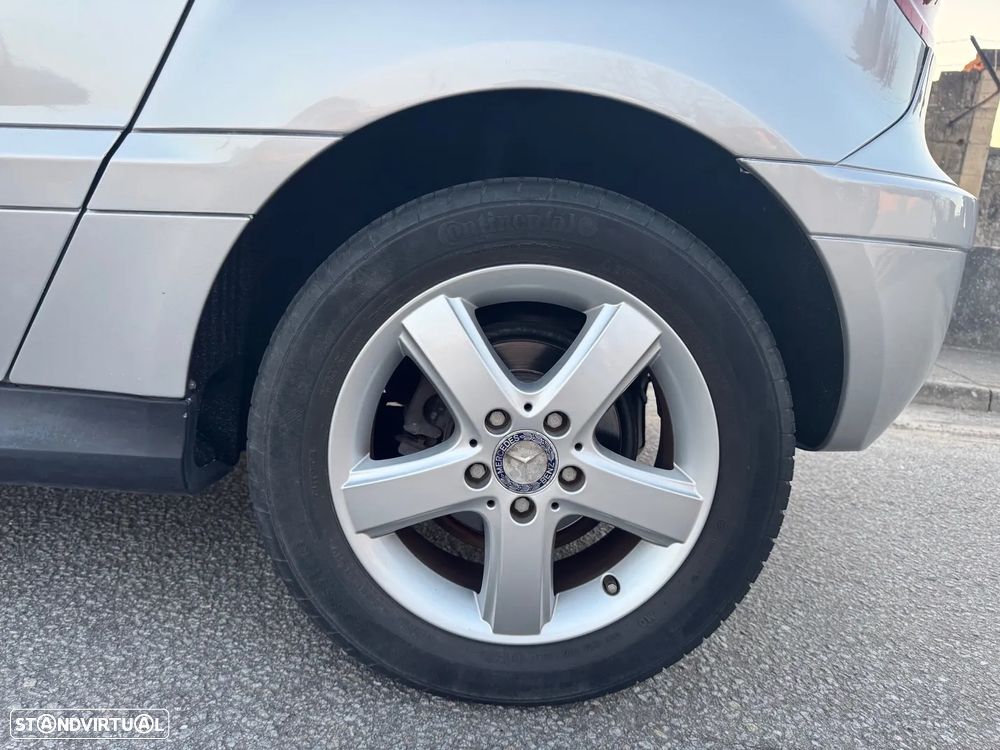 Mercedes-Benz B 150 BlueEFFICIENCY - 22