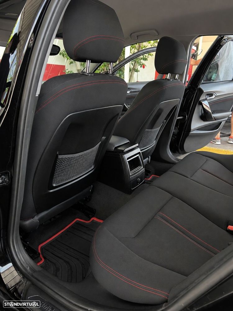 BMW 118 d xDrive - 9