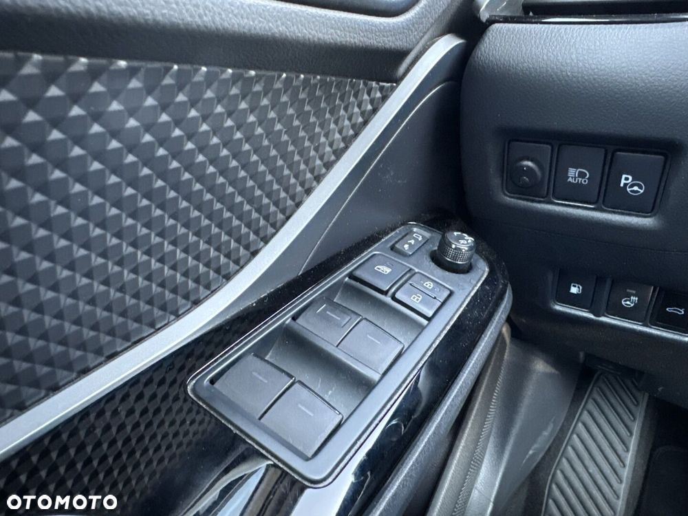 Toyota C-HR 2.0 Hybrid GR Sport - 22