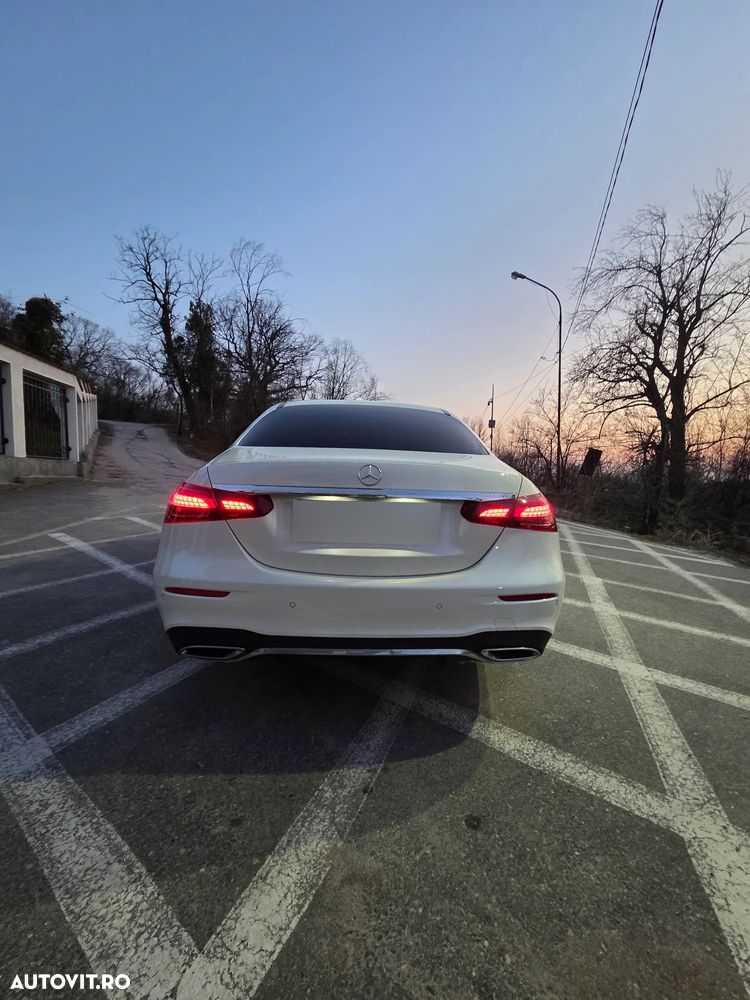 Mercedes-Benz E 200 9G-TRONIC AMG Line - 15