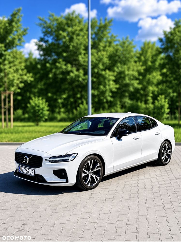 Volvo S60 B4 B R-Design - 11