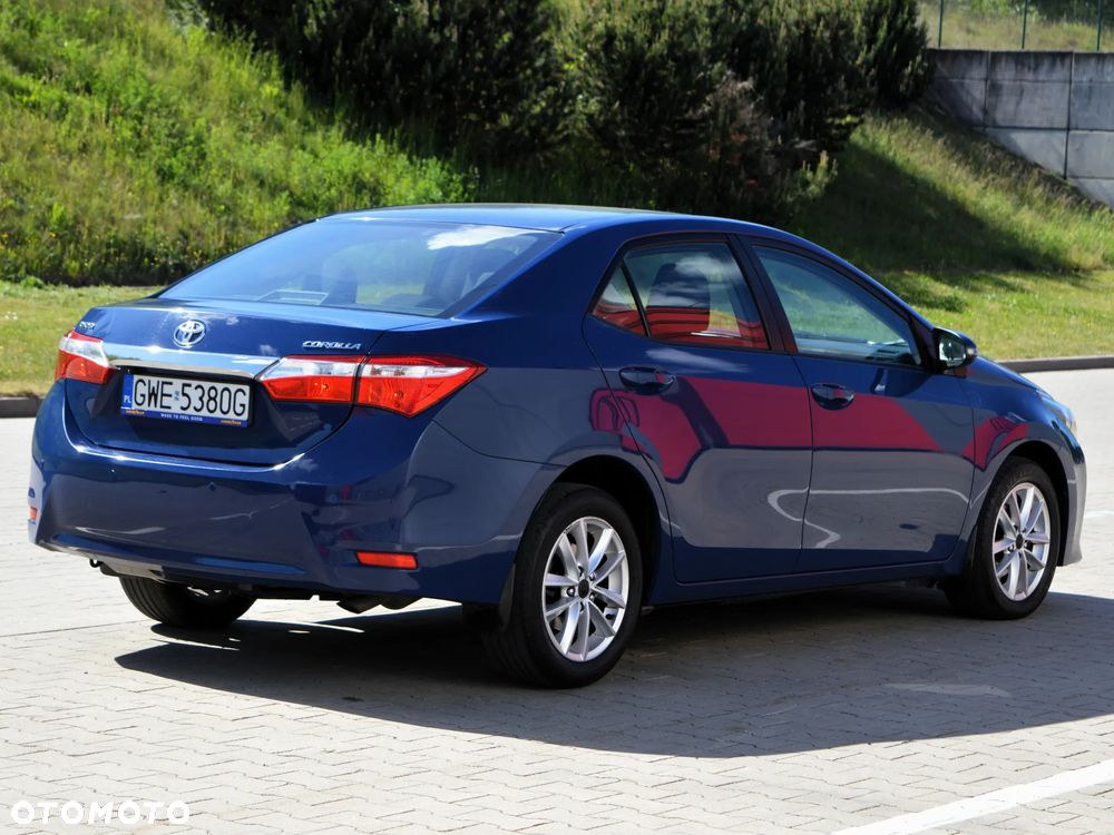 Toyota Corolla 1.6 Premium - 2