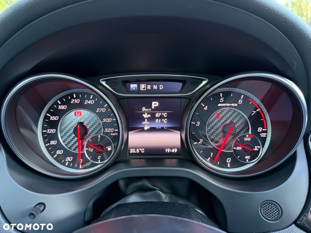 Mercedes-Benz CLA - 20