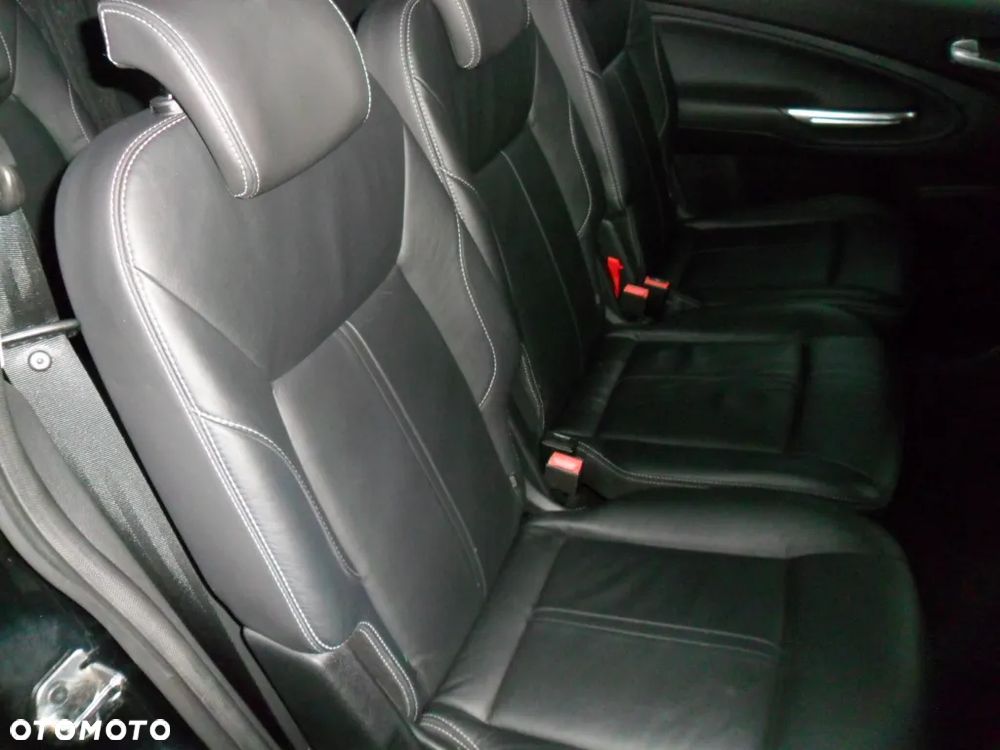 Ford Galaxy 1.6 EcoBoost Titanium - 23