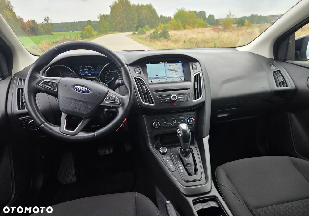 Ford Focus - 10