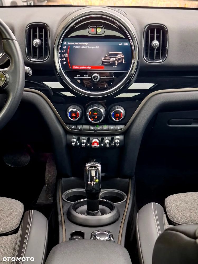 MINI Countryman Cooper Classic Trim - 14