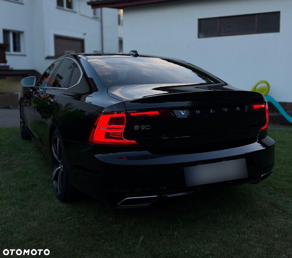 Volvo S90 D4 R-Design - 9