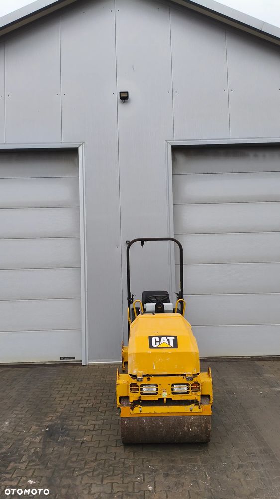 Caterpillar CB14 - 6