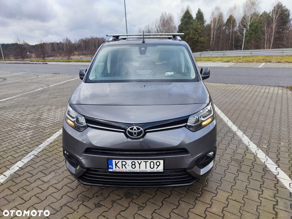 Toyota Proace City Verso 1.5 D-4D Family - 3