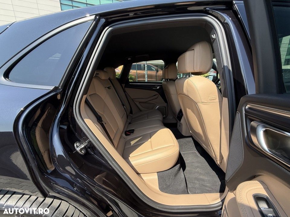 Porsche Macan PDK - 19