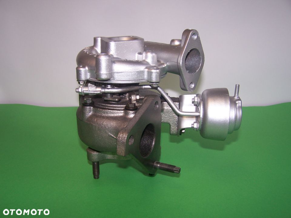 Turbosprężarka Almera Primera X Trail 2.2 Turbina - 1
