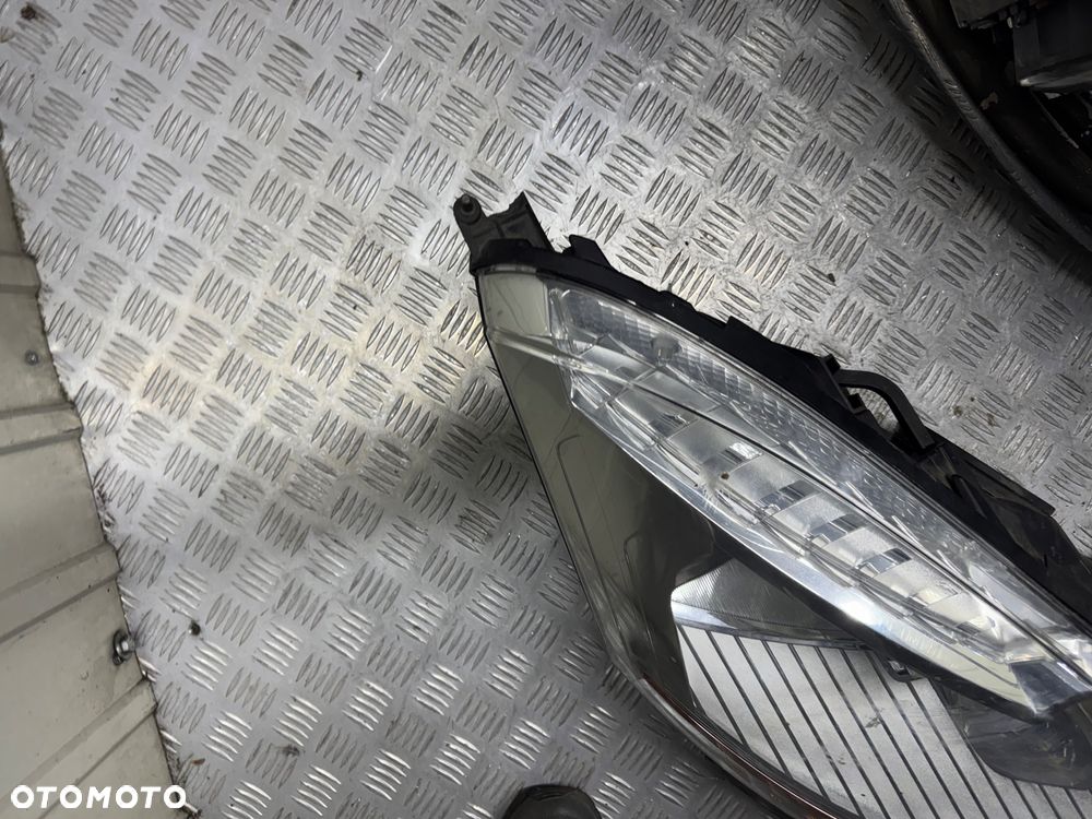 Citroen grand Picasso maska zderzak lampa chłodnice - 4