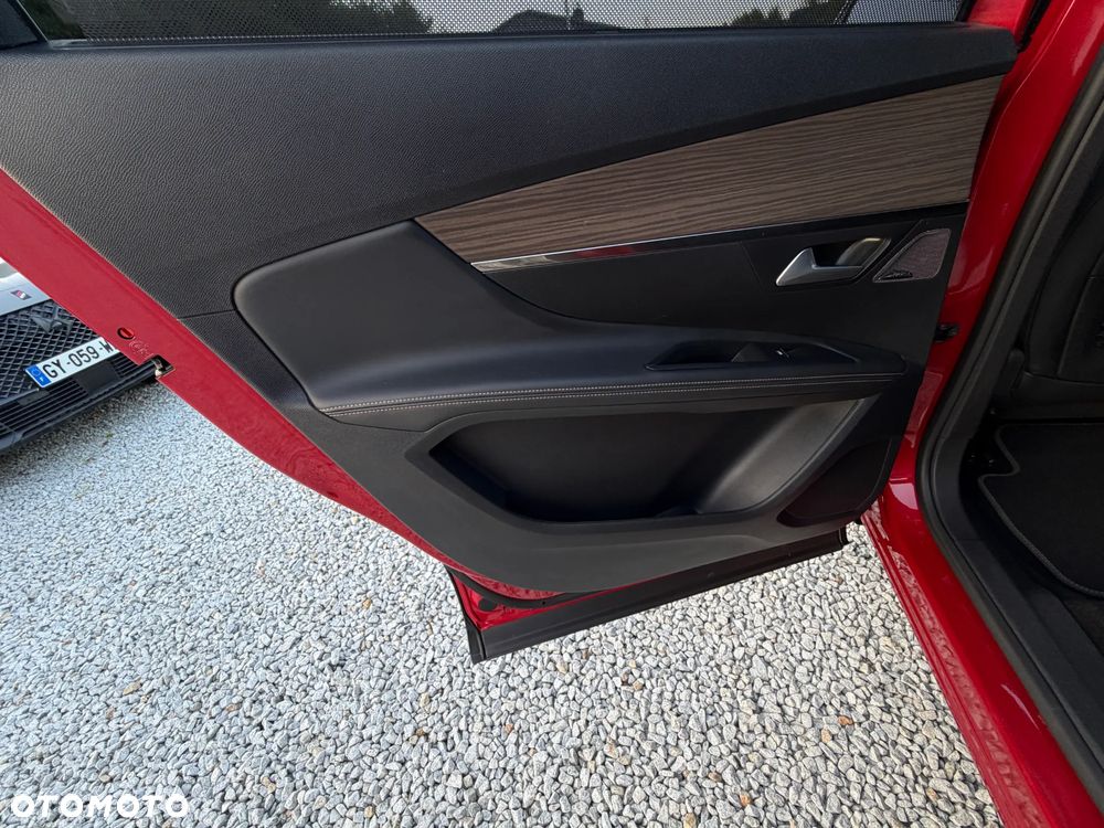 Peugeot 5008 2.0 BlueHDI GT S&S EAT8 - 33