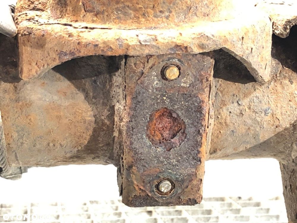 MOST DYFER TYŁ  ISUZU RODEO samochód terenowy zamknięty 1997 - 2004 3.2 V6 151 kW [205 KM] - 7