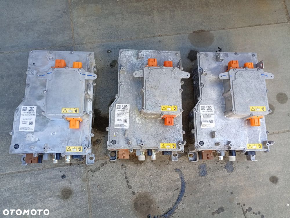 INWERTER MODUŁ FALOWNIK OPEL CORSA F PEUGEOT 9843998780 - 1