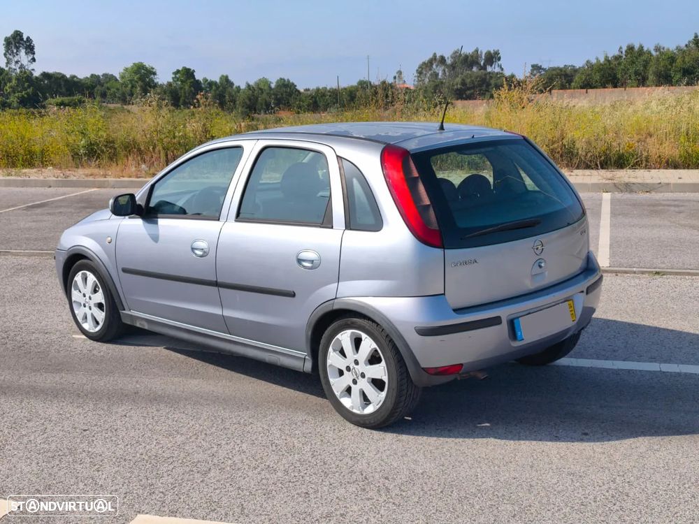 Opel Corsa 1.3 CDTI Enjoy - 3