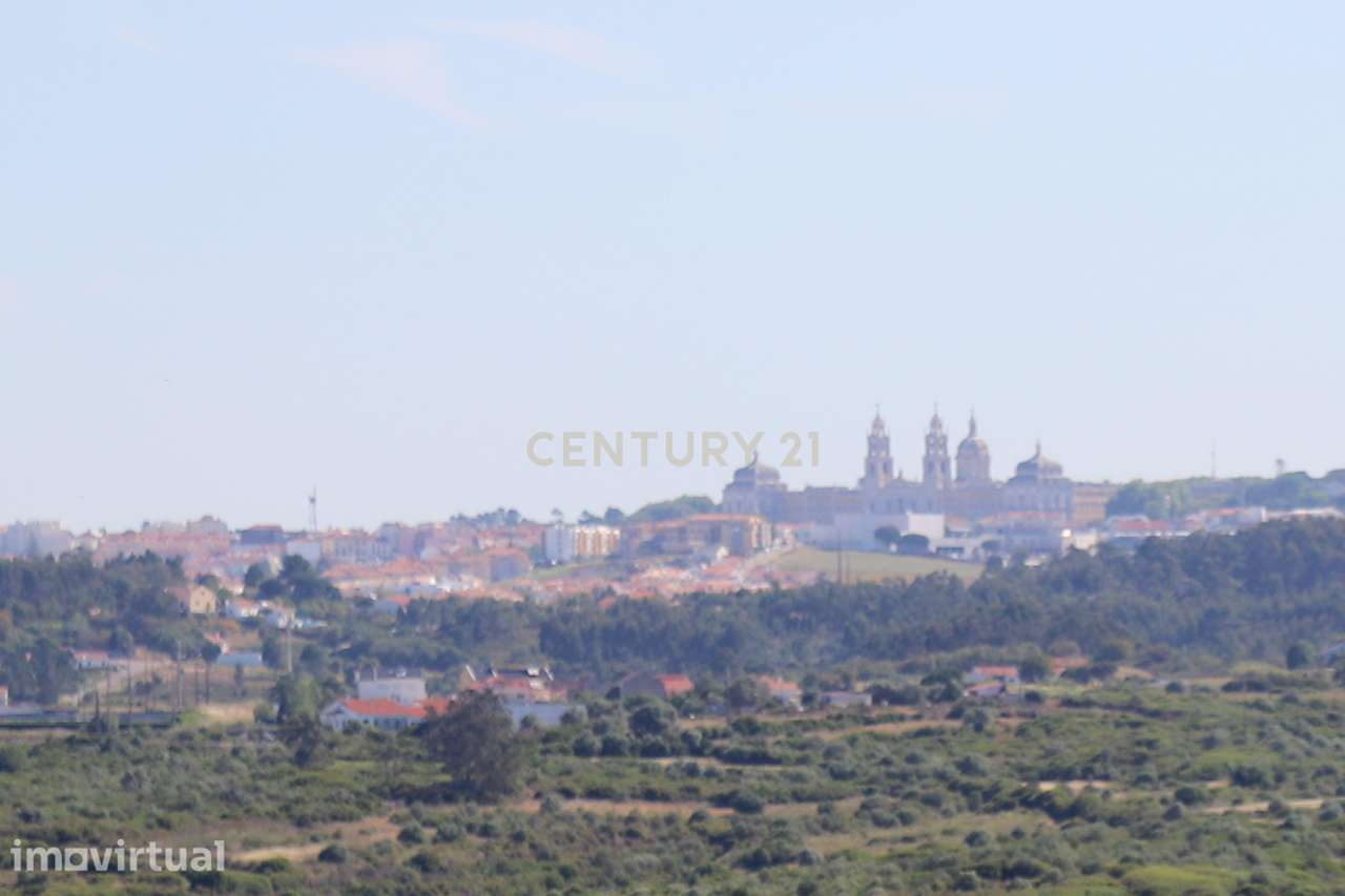 Terreno em solo URBANO - Grande imagem: 2/32