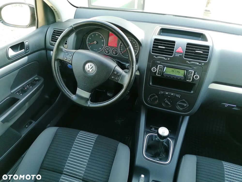 Volkswagen Golf 1.6 United - 13