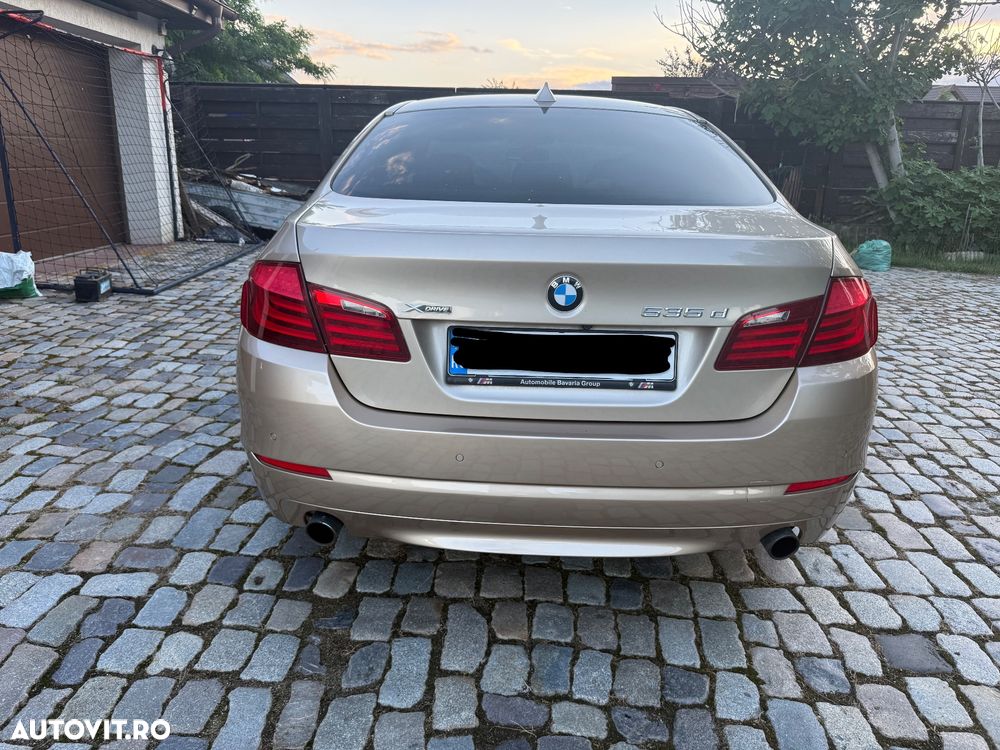 BMW Seria 5 535d xDrive AT - 8