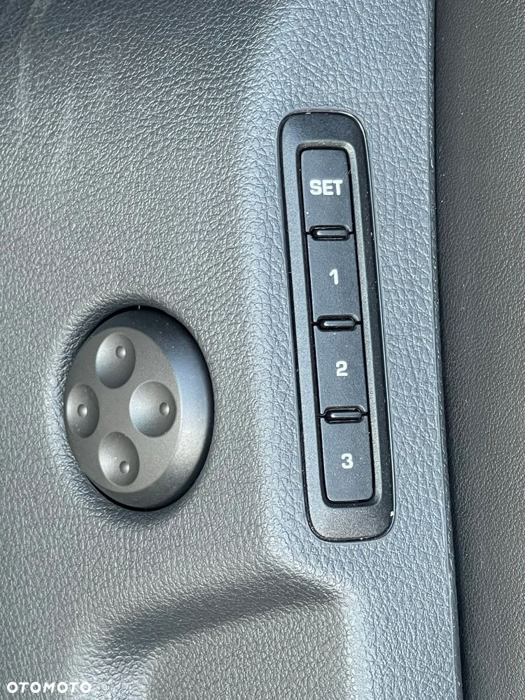 Skoda Superb 2.0 TSI DSG Exclusive - 14