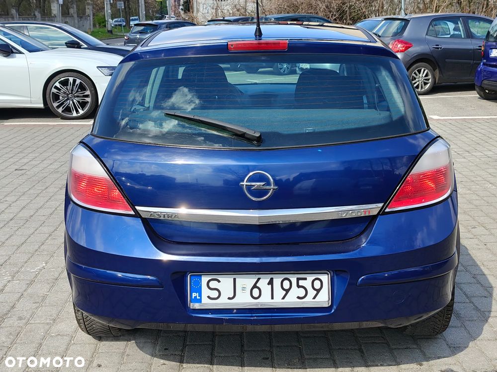 Opel Astra 1.7 CDTI - 14