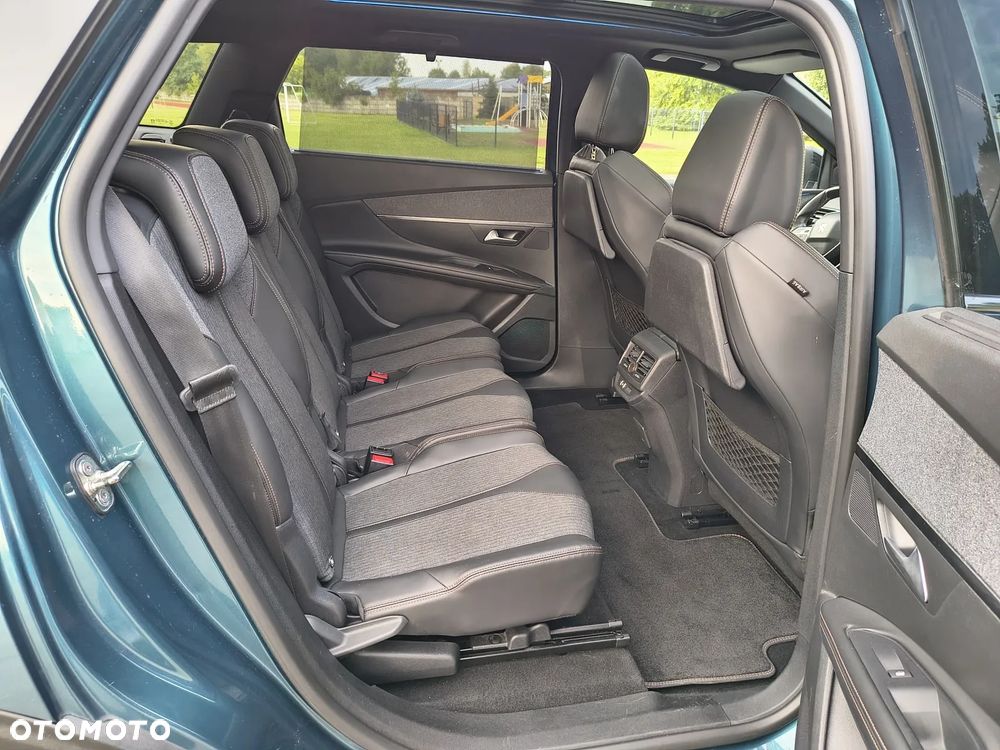 Peugeot 5008 - 21