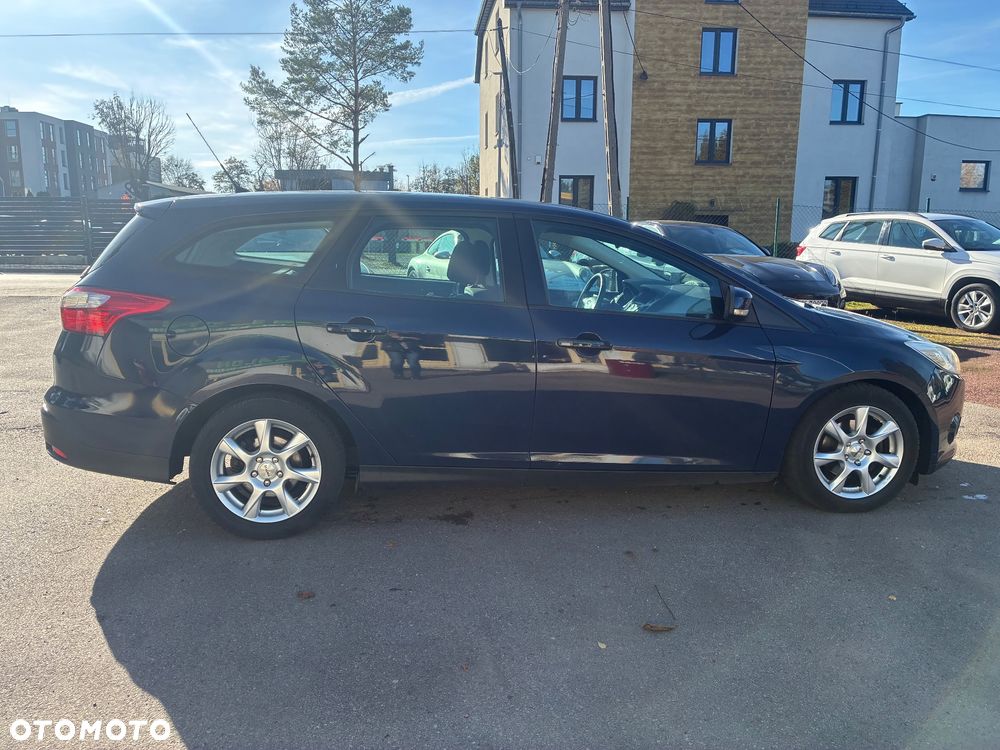Ford Focus 1.6 TDCi Trend - 4