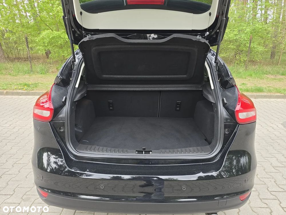 Ford Focus - 9