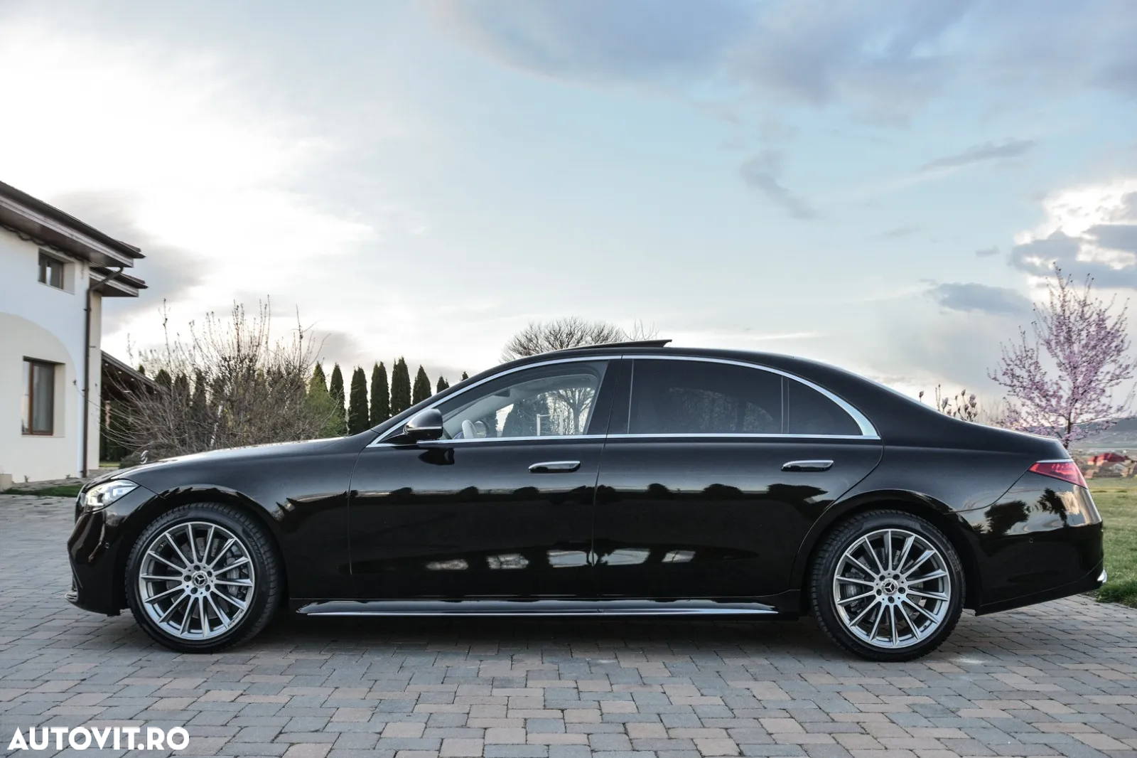Mercedes-Benz S 400 d 4Matic L 9G-TRONIC - 38