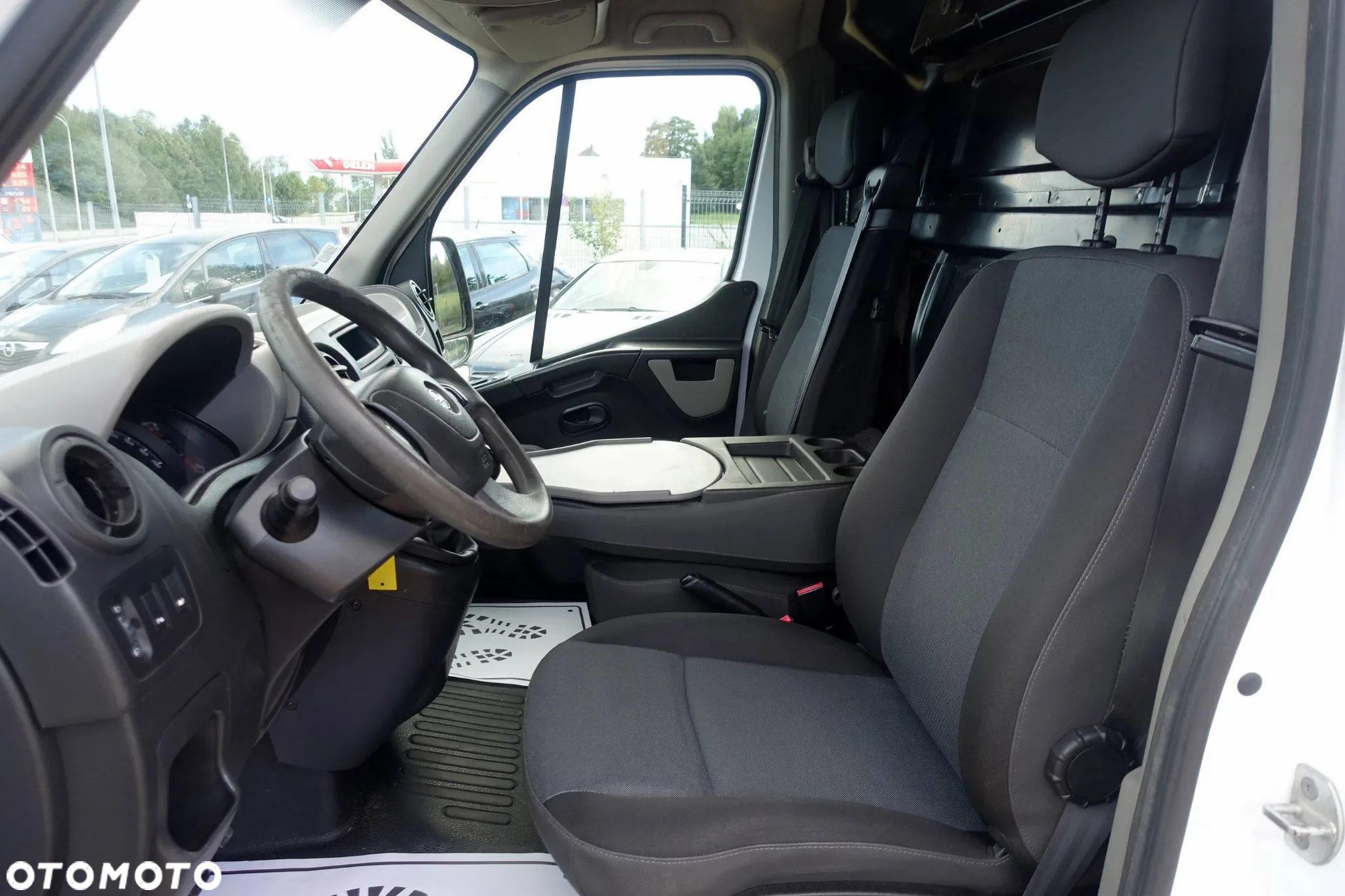 Opel Movano - 11