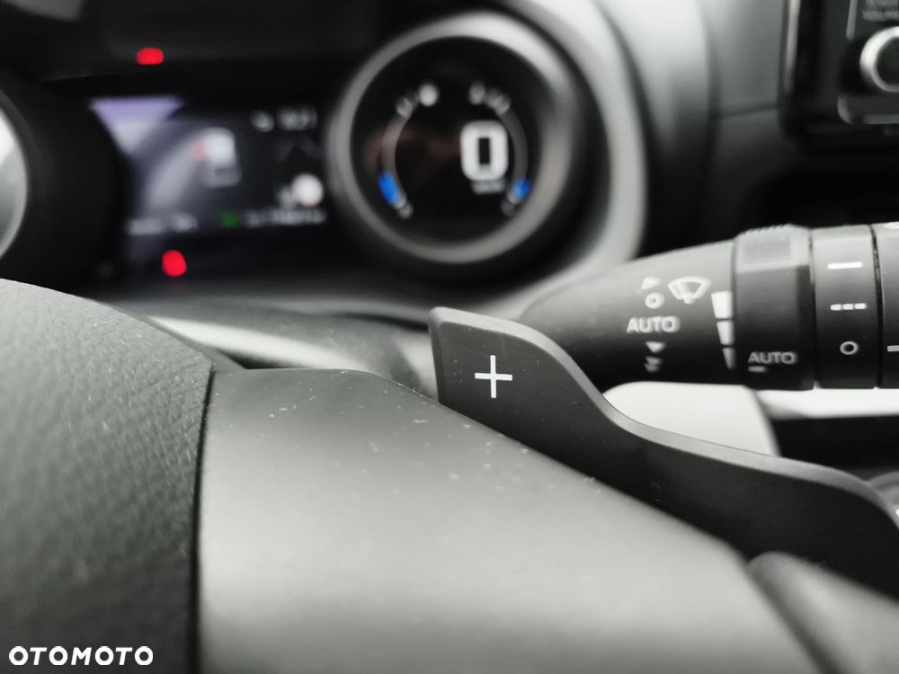 Toyota Yaris Cross 1.5 Comfort CVT - 26