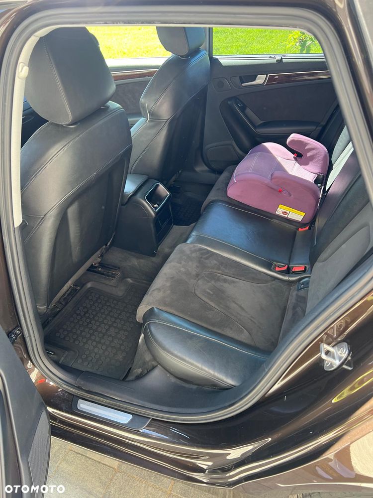 Audi A4 Avant 2.0 TDI Multitronic - 9