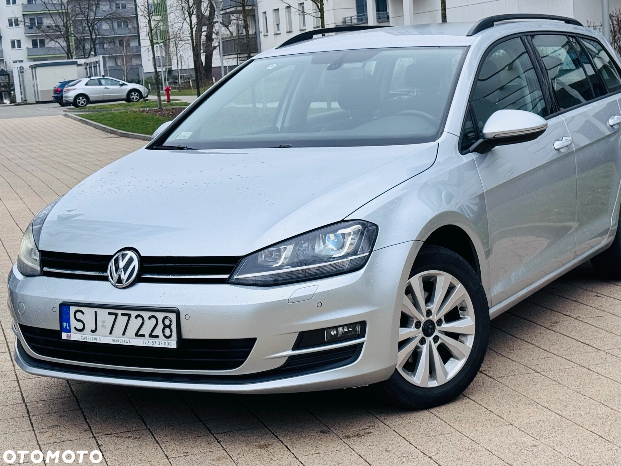 Volkswagen Golf VI 1.6 TDI Trendline - 3