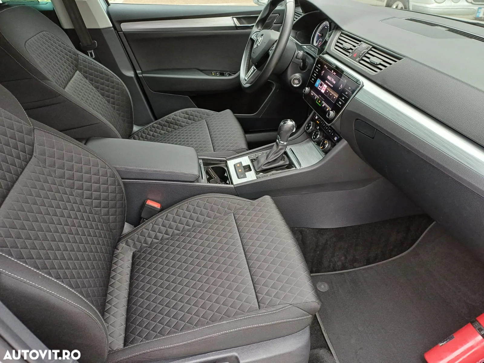 Skoda Superb Combi 1.4 TSI iV DSG Style - 11