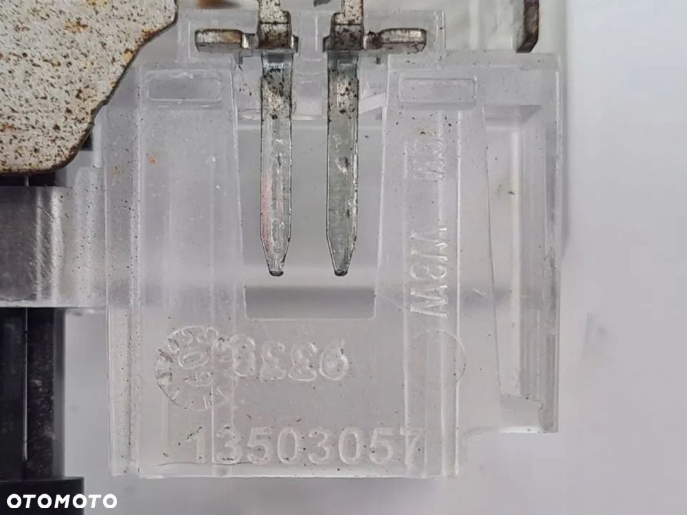 LAMPKA OŚWIETLENIE SCHOWKA BAGAŻNIKA CRUZE - 4