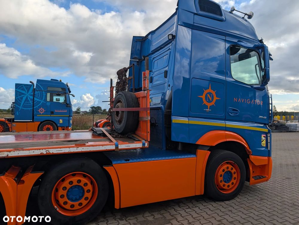 Mercedes-Benz Actros - 7