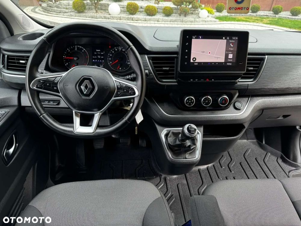 Renault Trafic - 19