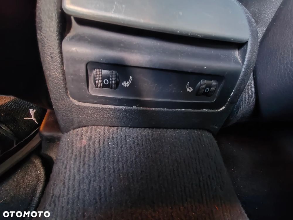 Audi A4 Avant 2.0 T FSI quattro - 13