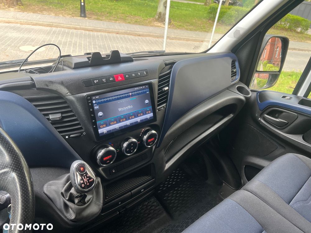 Iveco DAILY 35s16 L3H2 - 11