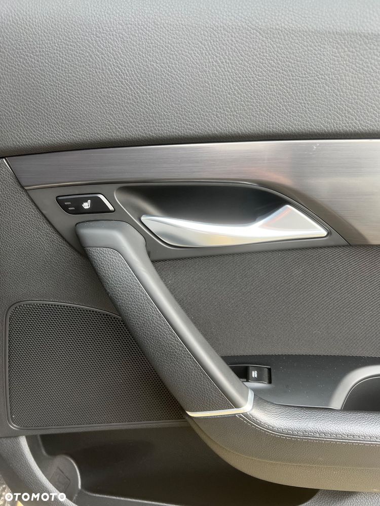 Hyundai i40 Kombi blue 1.7 CRDi DCT Premium - 10