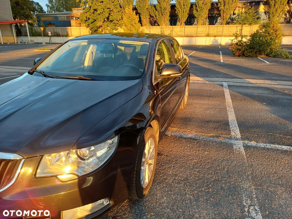 Skoda Superb 1.6 TDI Ambition - 3