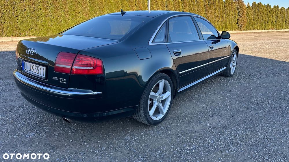 Audi A8 - 3