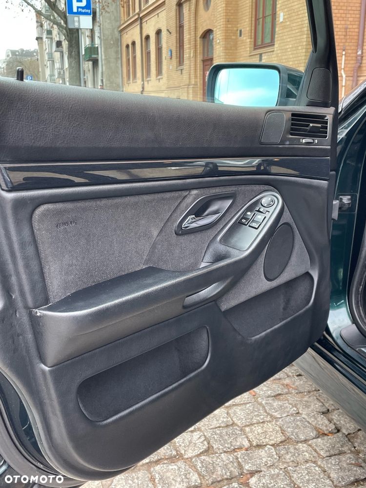 BMW Seria 5 - 29