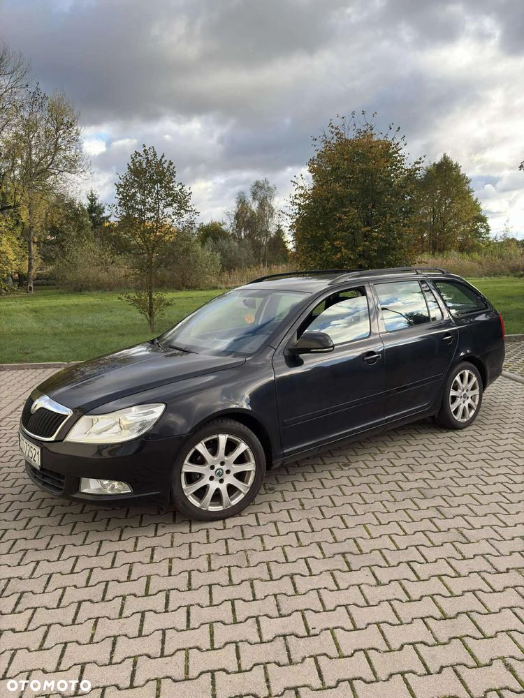 Skoda Octavia 1.6 TDI Ambiente - 2
