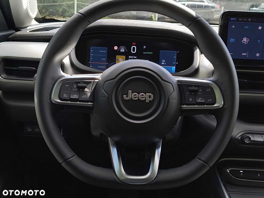 Jeep Avenger 54kWh Altitude - 16